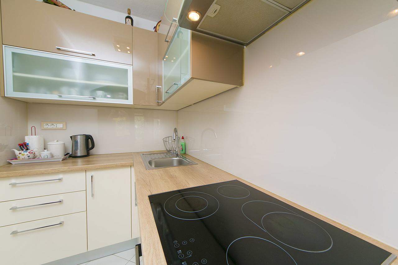 Apartment "San Marino" Baška Voda Kültér fotó